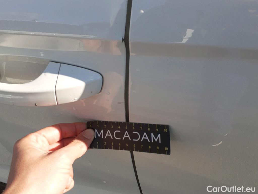  Seat  Arona SEAT  / 2017 / 5P / todoterreno 1.0 TSI 81kW (110CV) Style Plus (AC) #14