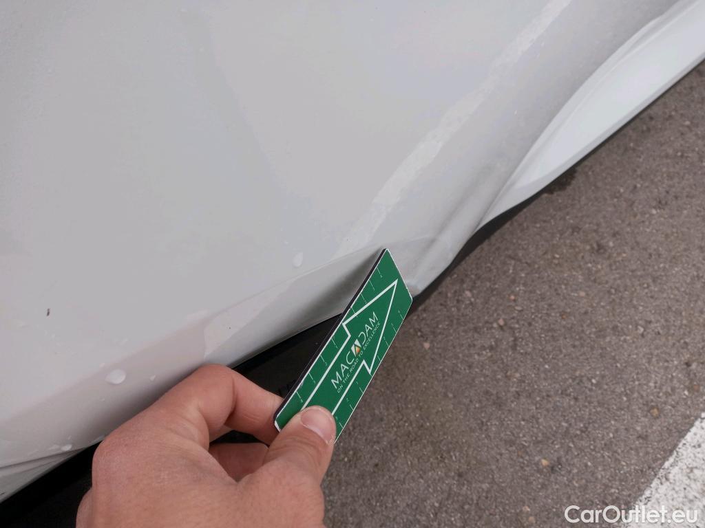  Volvo  XC 40 VOLVO XC40 / 2017 / 5P / todoterreno 2.0 D3 Auto #1