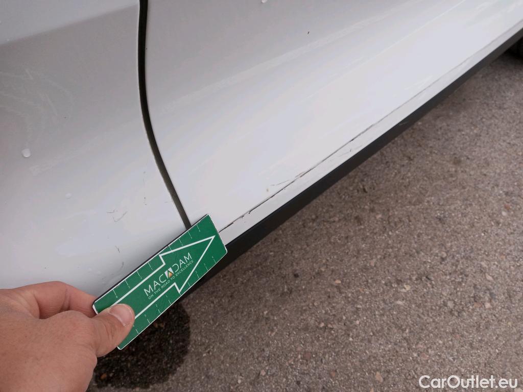  Volvo  XC 40 VOLVO XC40 / 2017 / 5P / todoterreno 2.0 D3 Auto #20