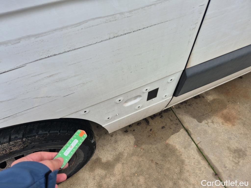  Nissan  NV400 NISSAN  / 2011 / 4P / furgón L2H2 3,5T 2.3dCi 99kW FWD Comfort #31