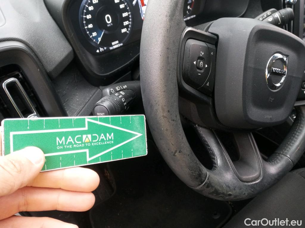  Volvo  XC 40 VOLVO XC40 / 2017 / 5P / todoterreno 2.0 D3 Auto #14