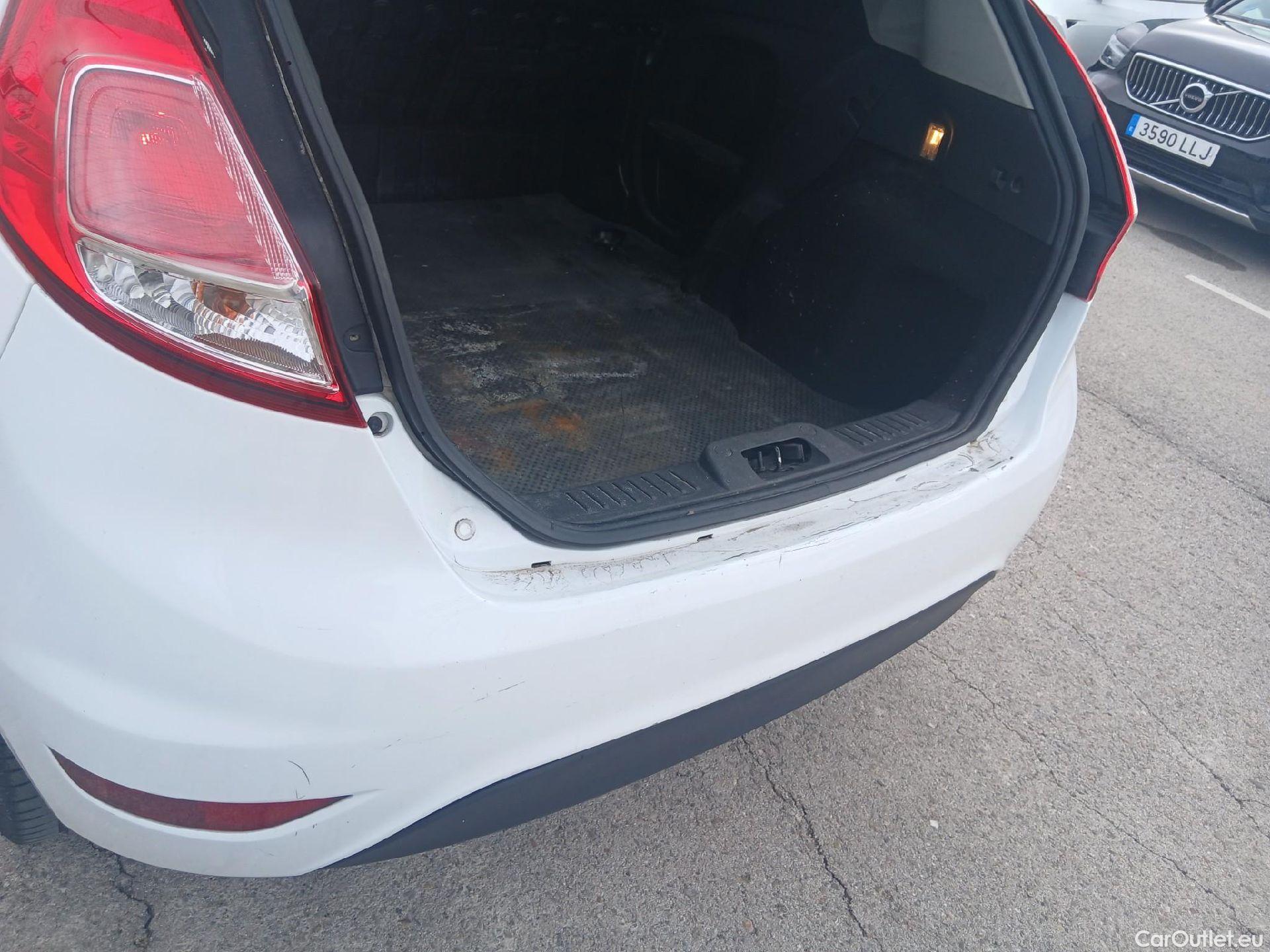  Ford  Fiesta FORD  VAN VU 3p 6G berlina comerci 1.5 TDCi 75cv #37