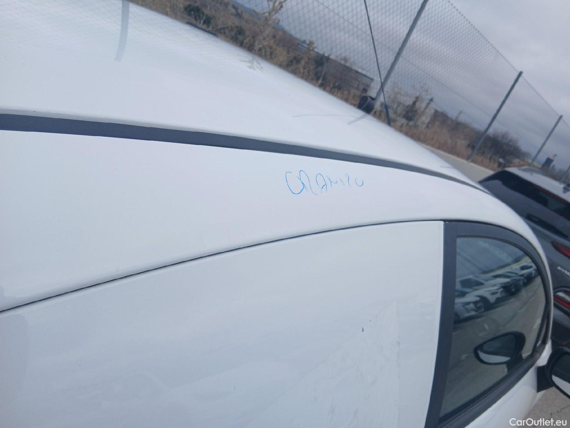  Ford  Fiesta FORD  VAN VU 3p 6G berlina comerci 1.5 TDCi 75cv #51