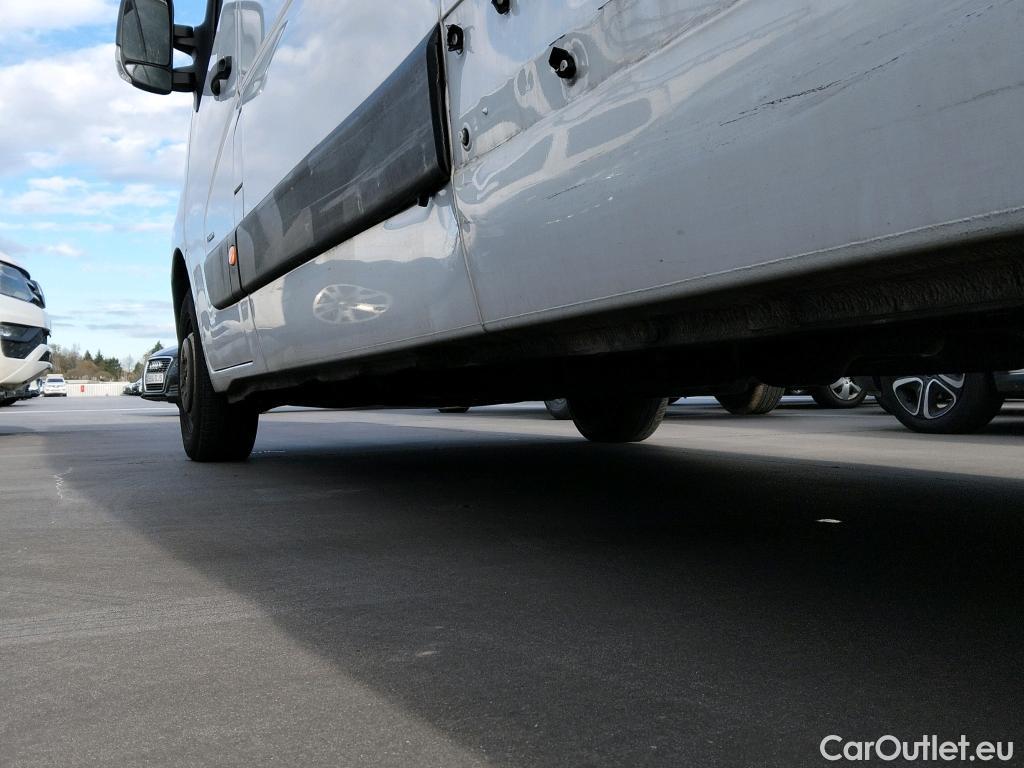  Opel  Movano OPEL  / 2010 / 4P / furgón 2.3 CDTI 96kW (130CV) L3 H2 F 3.5t #24