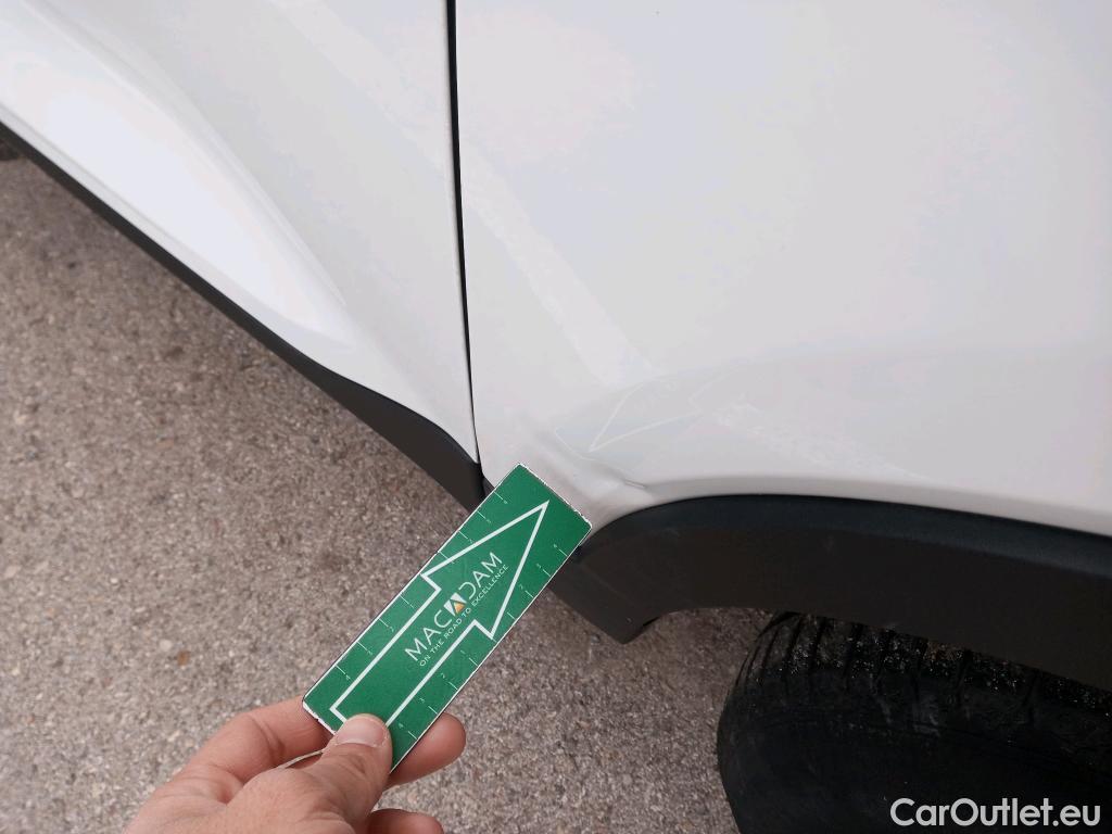  Volvo  XC 40 VOLVO XC40 / 2017 / 5P / todoterreno 2.0 D3 Auto #3