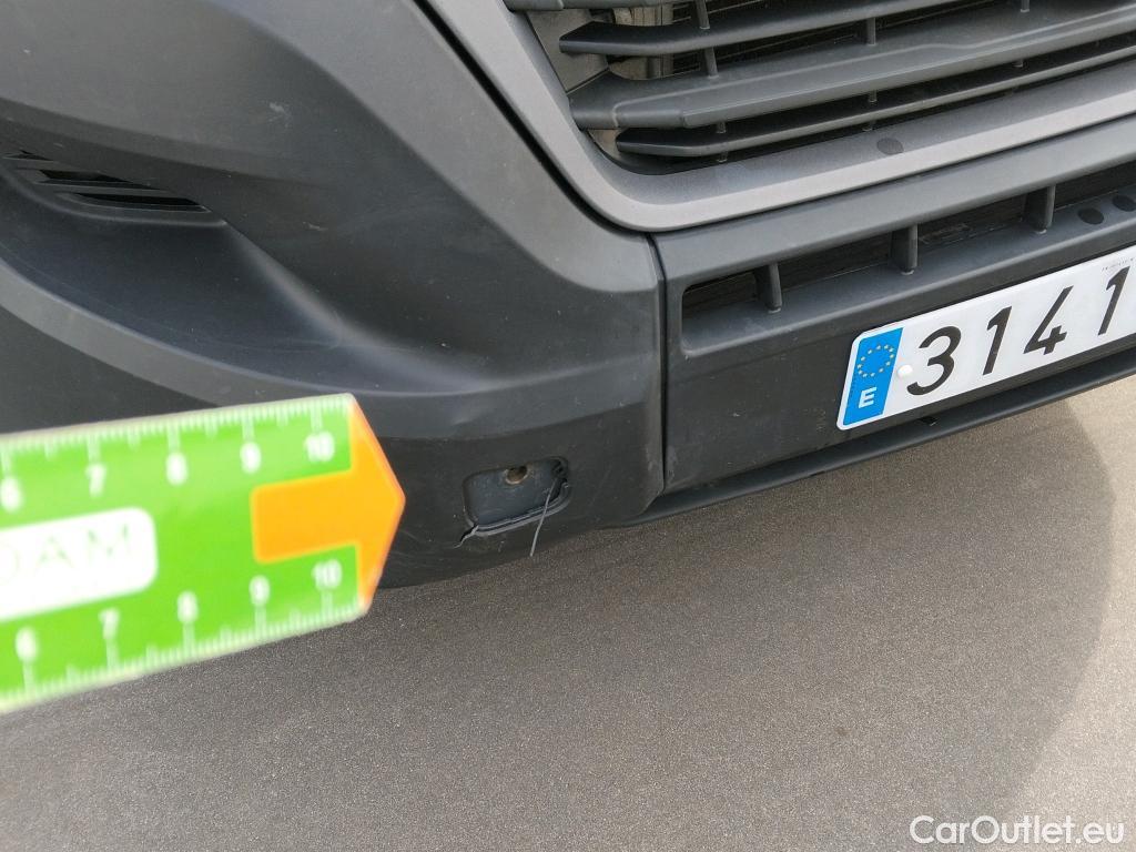  Fiat  Ducato FIAT  / 2014 / 4P / furgón 30 L1 H1 2.3 1 (88 kW) Euro 6d-temp #53