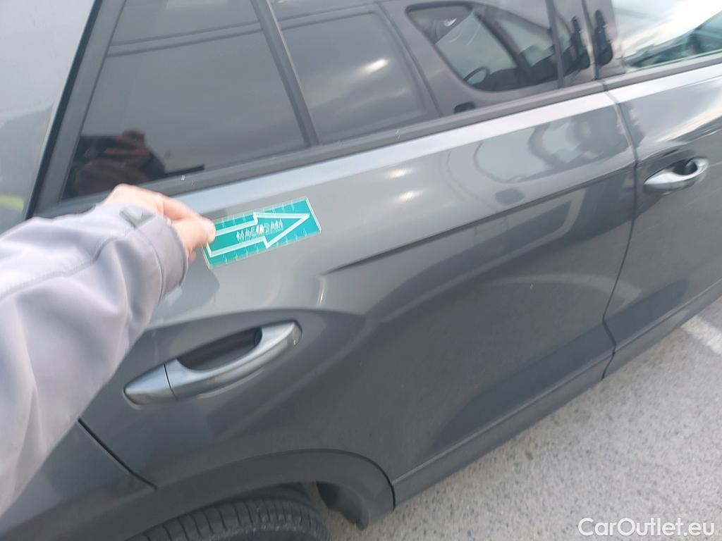  Volkswagen  T-ROC VOLKSWAGEN  / 2017 / 5P / todoterreno Advance R-Line 1.0 TSI 81kW (110CV) #12