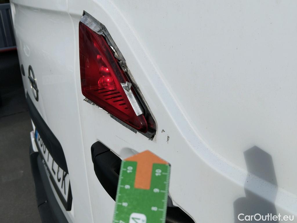  Opel  Movano OPEL  / 2010 / 4P / furgón 2.3 CDTI 96kW (130CV) L3 H2 F 3.5t #23