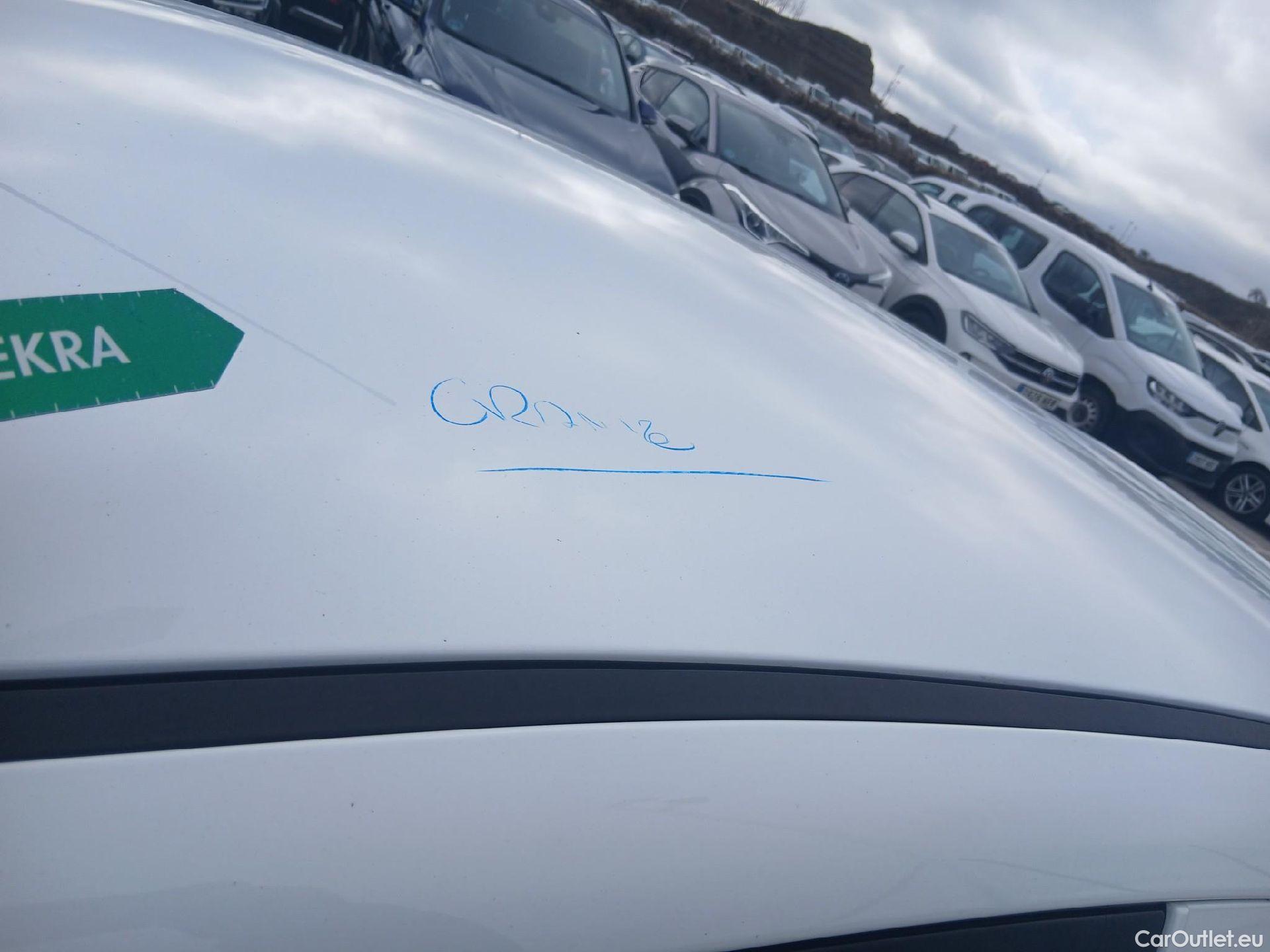  Ford  Fiesta FORD  VAN VU 3p 6G berlina comerci 1.5 TDCi 75cv #58