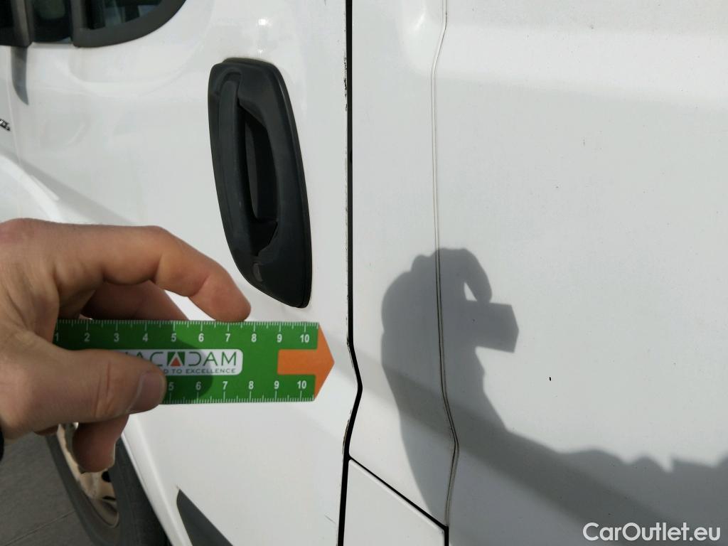  Fiat  Ducato FIAT  / 2014 / 4P / furgón 30 L1 H1 2.3 1 (88 kW) Euro 6d-temp #31