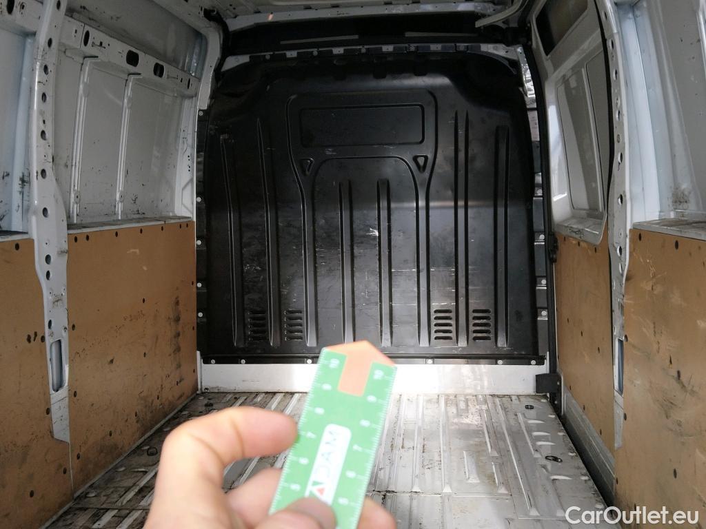  Opel  Movano OPEL  / 2010 / 4P / furgón 2.3 CDTI 96kW (130CV) L3 H2 F 3.5t #31