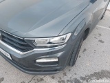  Volkswagen  T-ROC VOLKSWAGEN  / 2017 / 5P / todoterreno Advance R-Line 1.0 TSI 81kW (110CV) #16