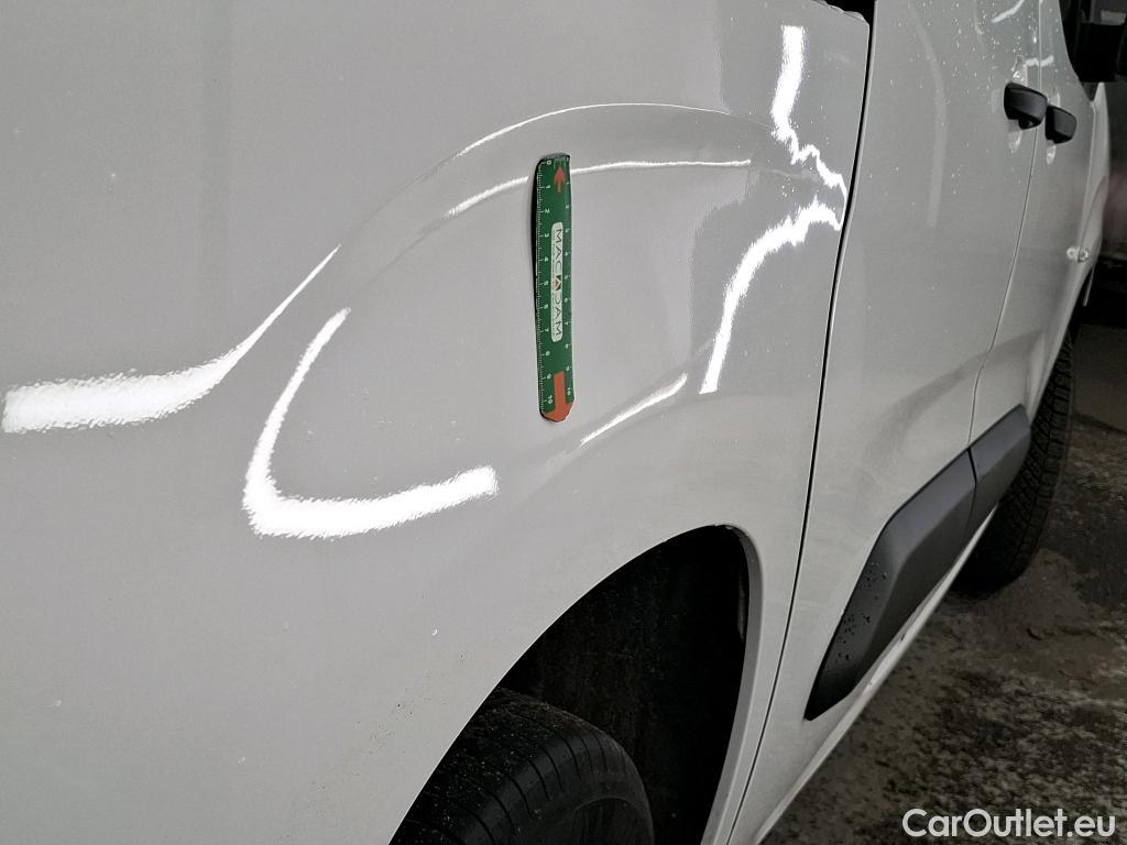  Citroen  Berlingo  Fourgon Club M 1000 1.2 PureTech 130CV BVA8 E6d #4