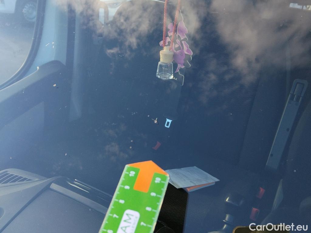  Peugeot  Boxer PEUGEOT  / 2014 / 4P / combi Combi 5/9 Pl 330 L1H1 BlueHDi 88KW (120) #13