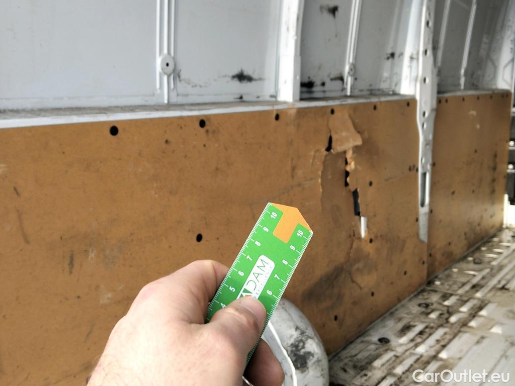  Opel  Movano OPEL  / 2010 / 4P / furgón 2.3 CDTI 96kW (130CV) L3 H2 F 3.5t #39