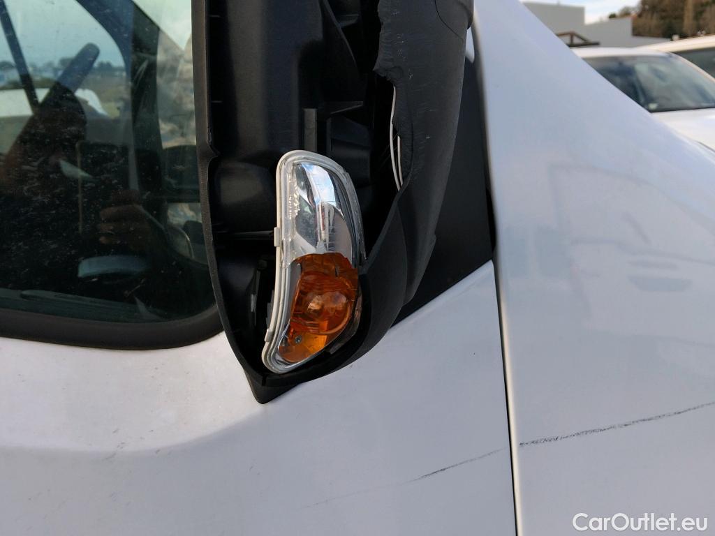  Opel  Movano OPEL  / 2010 / 4P / furgón 2.3 CDTI 96kW (130CV) L3 H2 F 3.5t #48