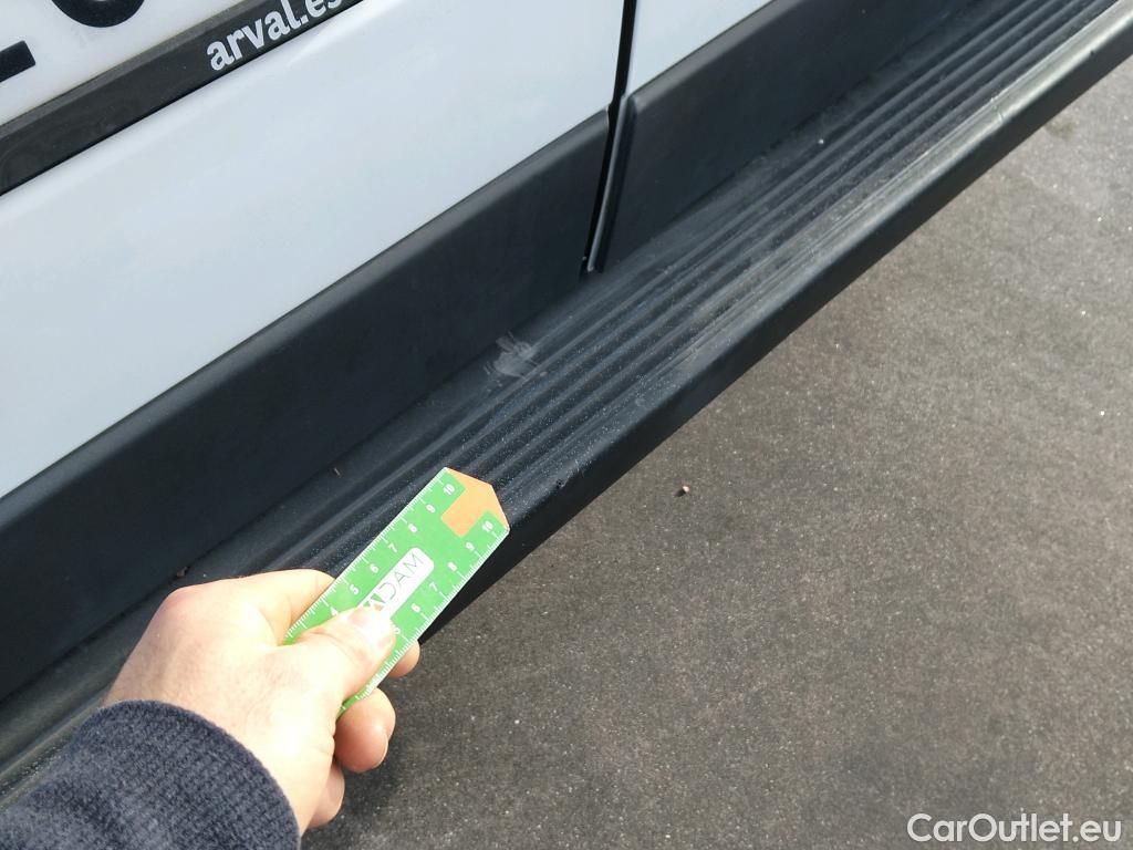  Peugeot  Boxer PEUGEOT  / 2014 / 4P / combi Combi 5/9 Pl 330 L1H1 BlueHDi 88KW (120) #16