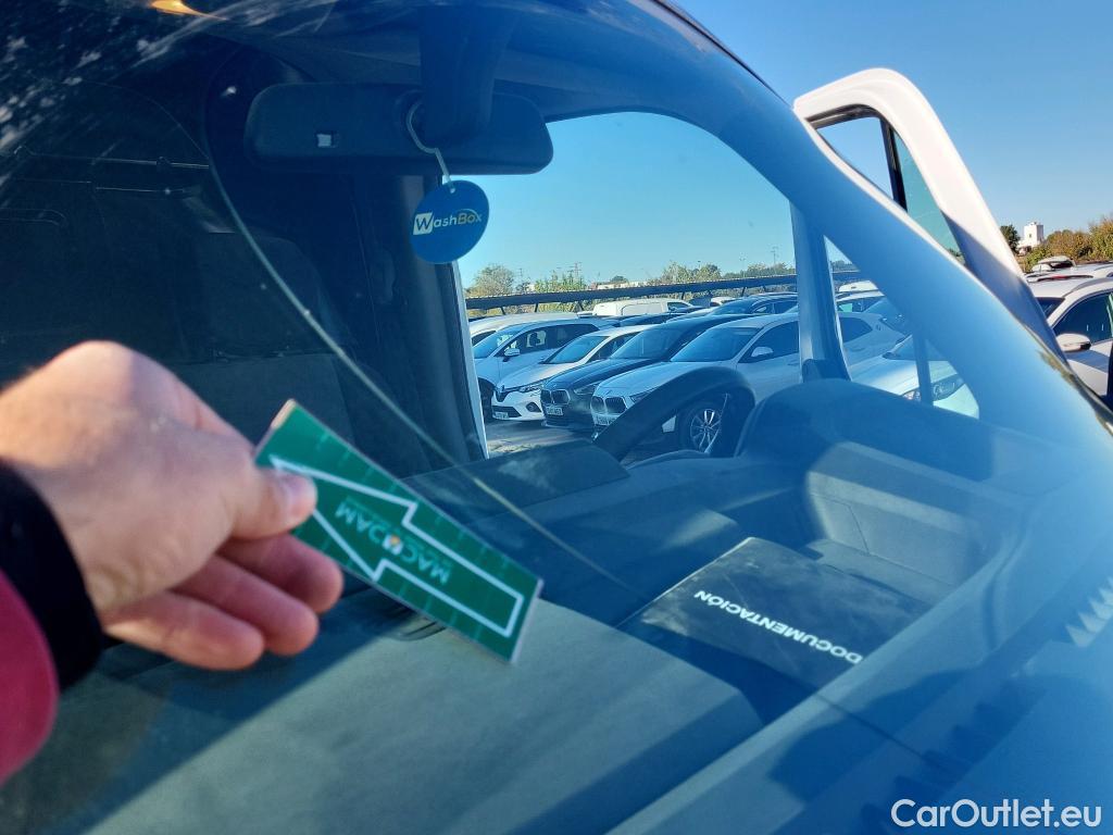  Renault  Master RENAULT  / 2019 / 4P / furgón Furgón T L2H2 3500 Bl dCi 99kW (135CV) #2