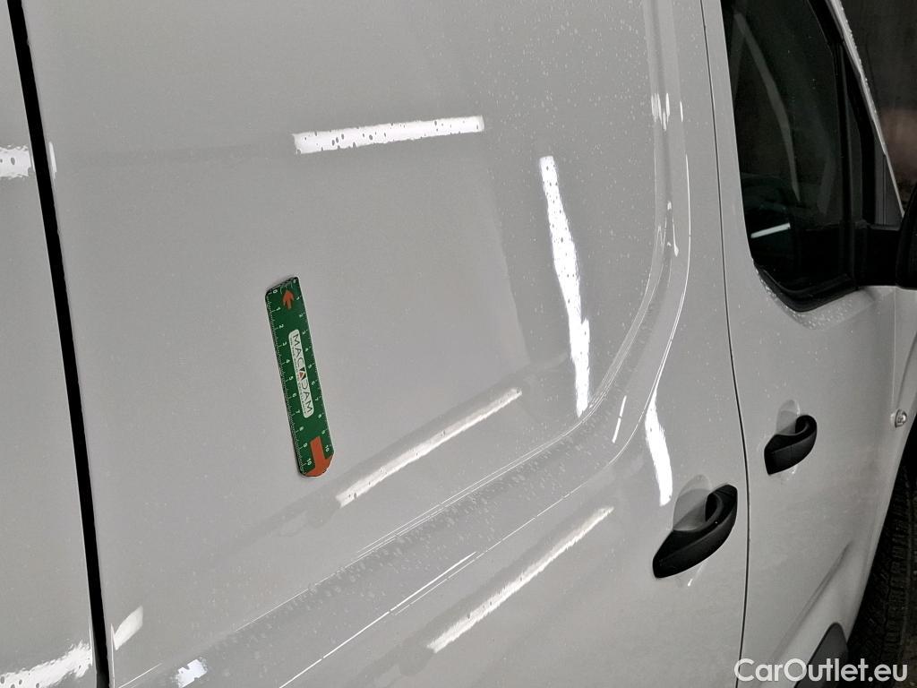  Citroen  Berlingo  Fourgon Club M 1000 1.2 PureTech 130CV BVA8 E6d #8