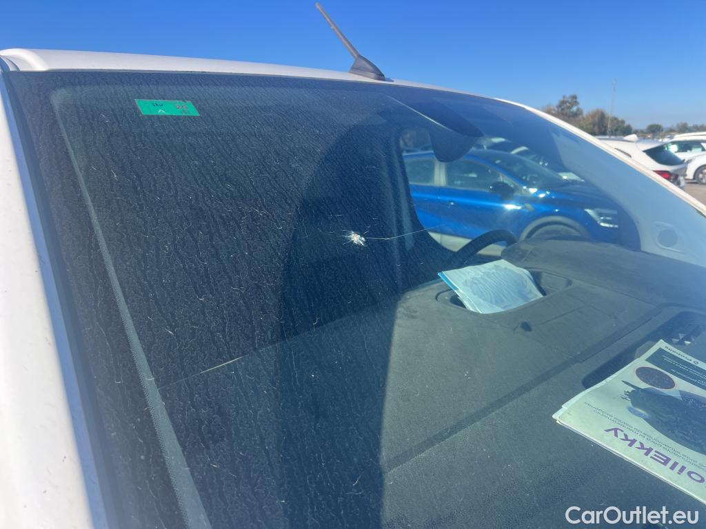  Peugeot  Expert PEUGEOT  / 2016 / 4P / furgón Furgón Premium 1.5 BlueHDi 100 Standard (AC) #1