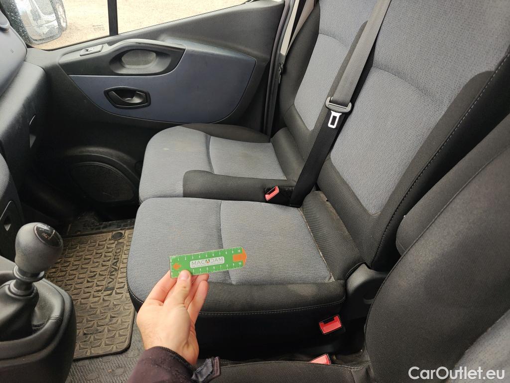  Opel  Vivaro OPEL  VU 4p 2G combi 1.6 CDTI S/S 70kW (95CV) L1 2.7t Combi-9 #12