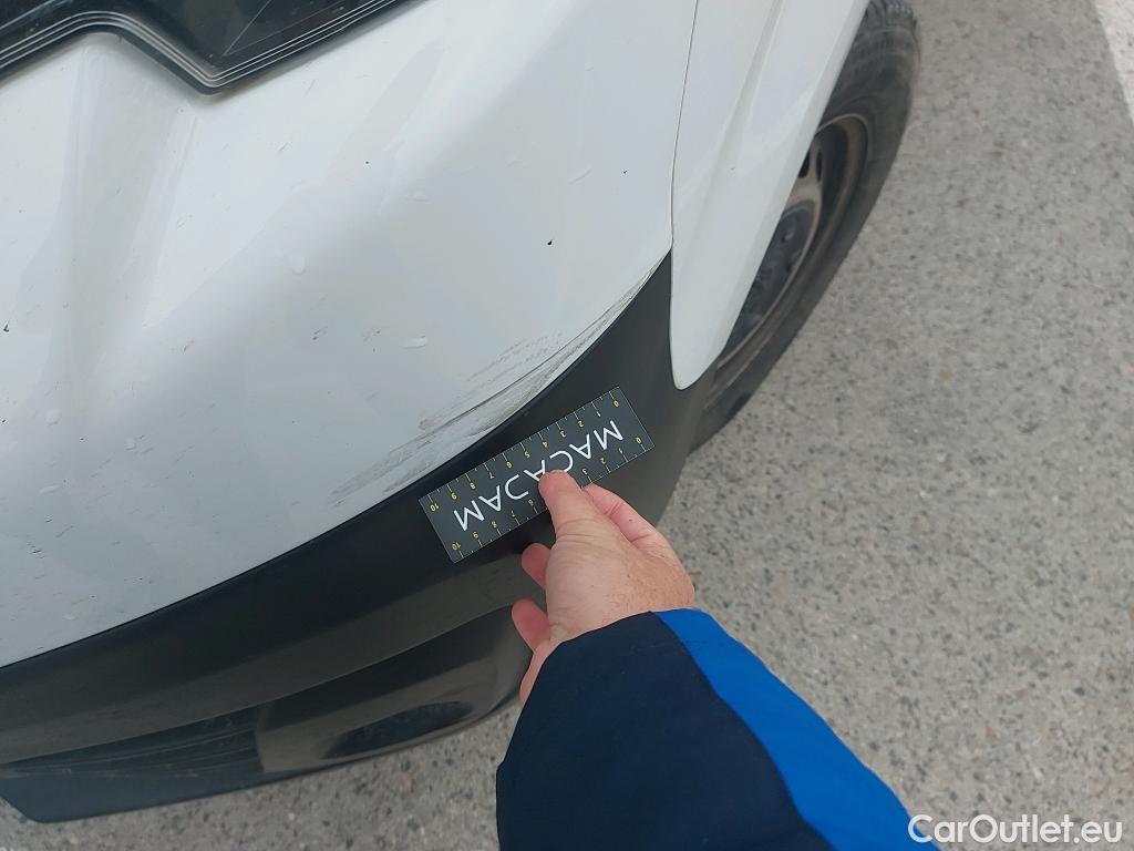  Peugeot  Expert PEUGEOT  / 2016 / 4P / furgón Furgón Pro BlueHDi 90KW (120) Standard #42