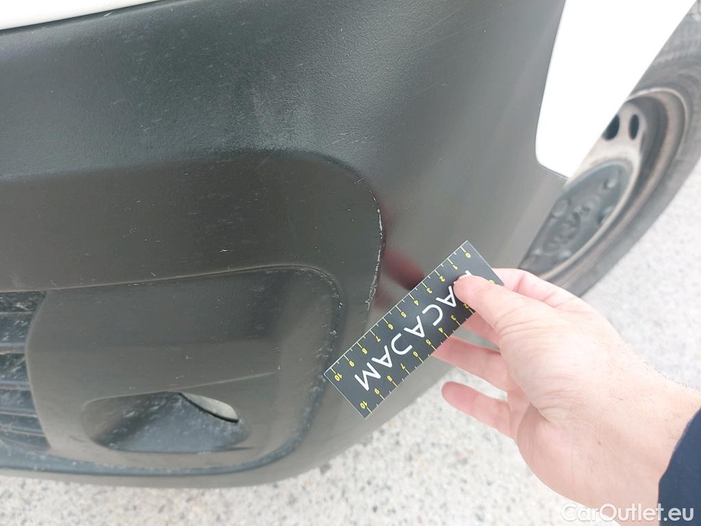  Peugeot  Expert PEUGEOT  / 2016 / 4P / furgón Furgón Pro BlueHDi 90KW (120) Standard #27