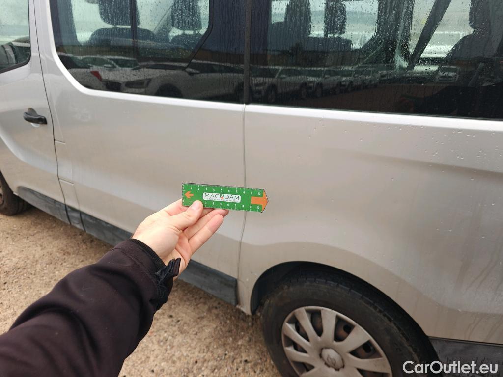  Opel  Vivaro OPEL  VU 4p 2G combi 1.6 CDTI S/S 70kW (95CV) L1 2.7t Combi-9 #1