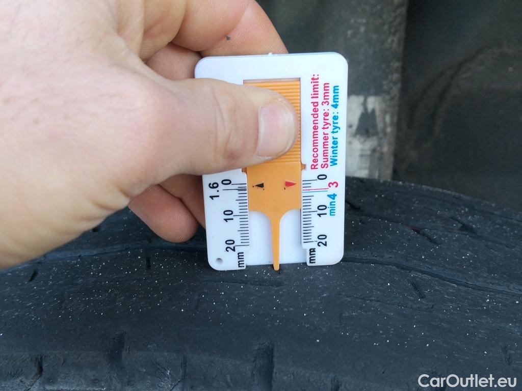  Peugeot  Boxer PEUGEOT  / 2014 / 4P / combi Combi 5/9 Pl 330 L1H1 BlueHDi 88KW (120) #4