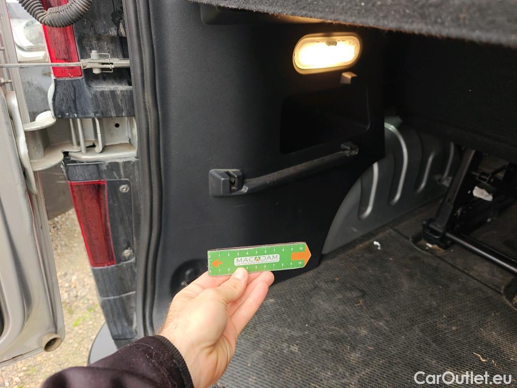  Opel  Vivaro OPEL  VU 4p 2G combi 1.6 CDTI S/S 70kW (95CV) L1 2.7t Combi-9 #28