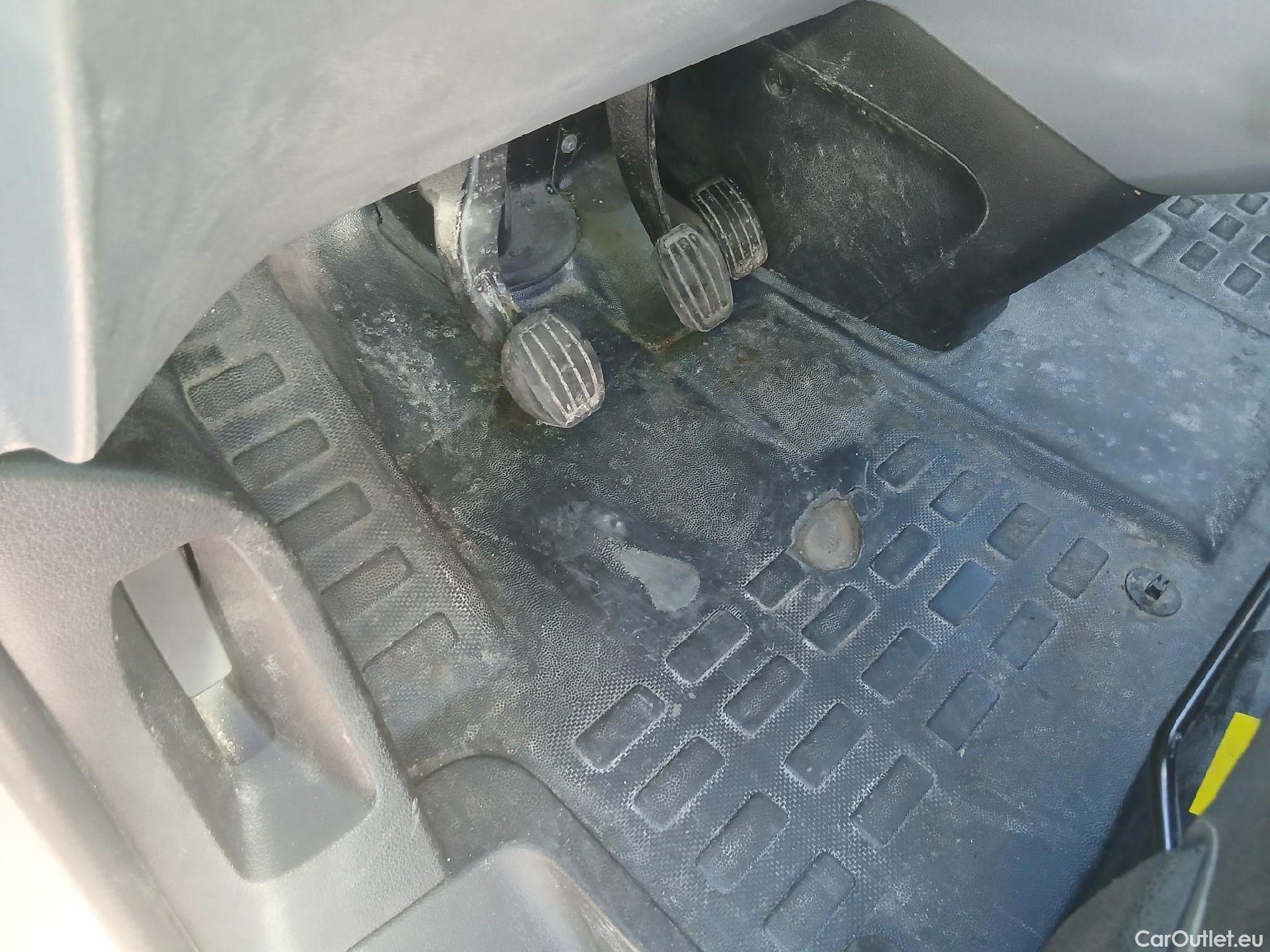  Opel  Vivaro OPEL  / 2019 / 4P / furgón 1.5 Diésel 74kW (100CV) M Std Express (CX) #6