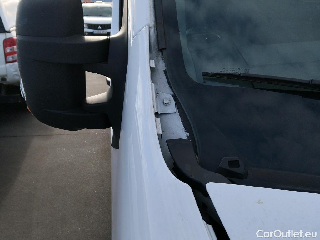  Opel  Movano OPEL  / 2010 / 4P / furgón 2.3 CDTI 96kW (130CV) L3 H2 F 3.5t #69