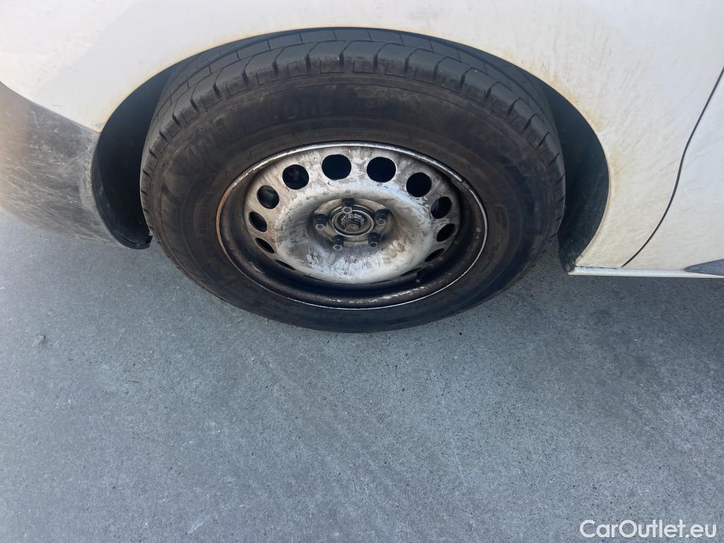  Peugeot  Expert PEUGEOT  / 2016 / 4P / furgón Furgón Premium 1.5 BlueHDi 100 Standard (AC) #43