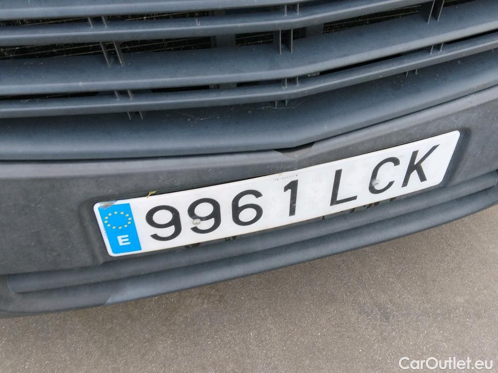  Opel  Movano OPEL  / 2010 / 4P / furgón 2.3 CDTI 96kW (130CV) L3 H2 F 3.5t #75