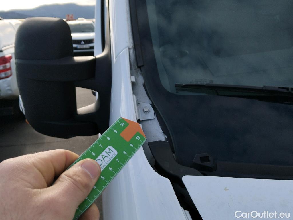  Opel  Movano OPEL  / 2010 / 4P / furgón 2.3 CDTI 96kW (130CV) L3 H2 F 3.5t #70