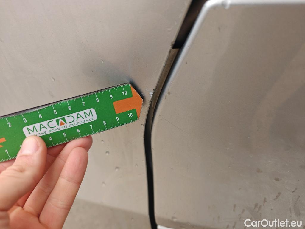  Opel  Vivaro OPEL  VU 4p 2G combi 1.6 CDTI S/S 70kW (95CV) L1 2.7t Combi-9 #24