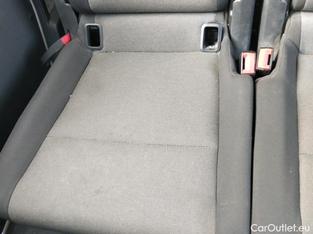  Volkswagen  Caddy VOLKSWAGEN  / 2015 / 4P / combi Profesion Maxi Kombi 2.0 TDI 90kW 4Mot #23