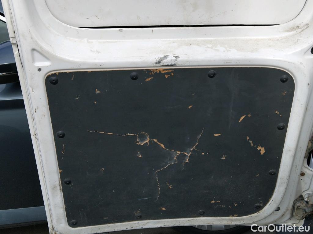  Volkswagen  Caddy VOLKSWAGEN  / 2015 / 4P / combi Profesion Maxi Kombi 2.0 TDI 90kW 4Mot #27