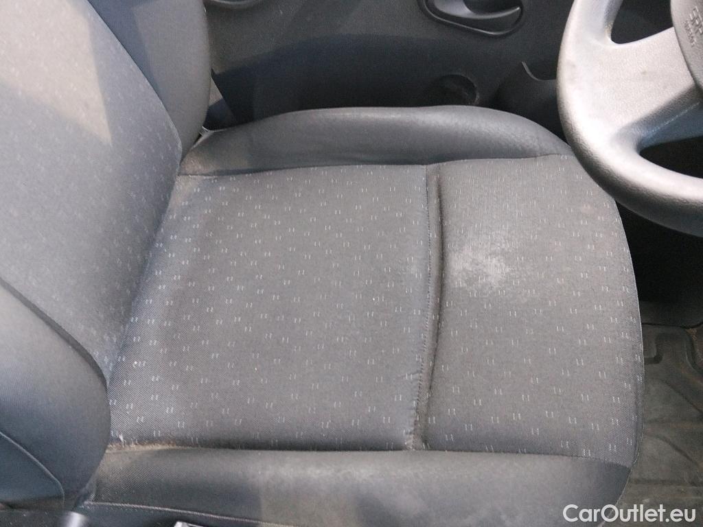  Opel  Movano OPEL  / 2010 / 4P / furgón 2.3 CDTI 96kW (130CV) L3 H2 F 3.5t #36