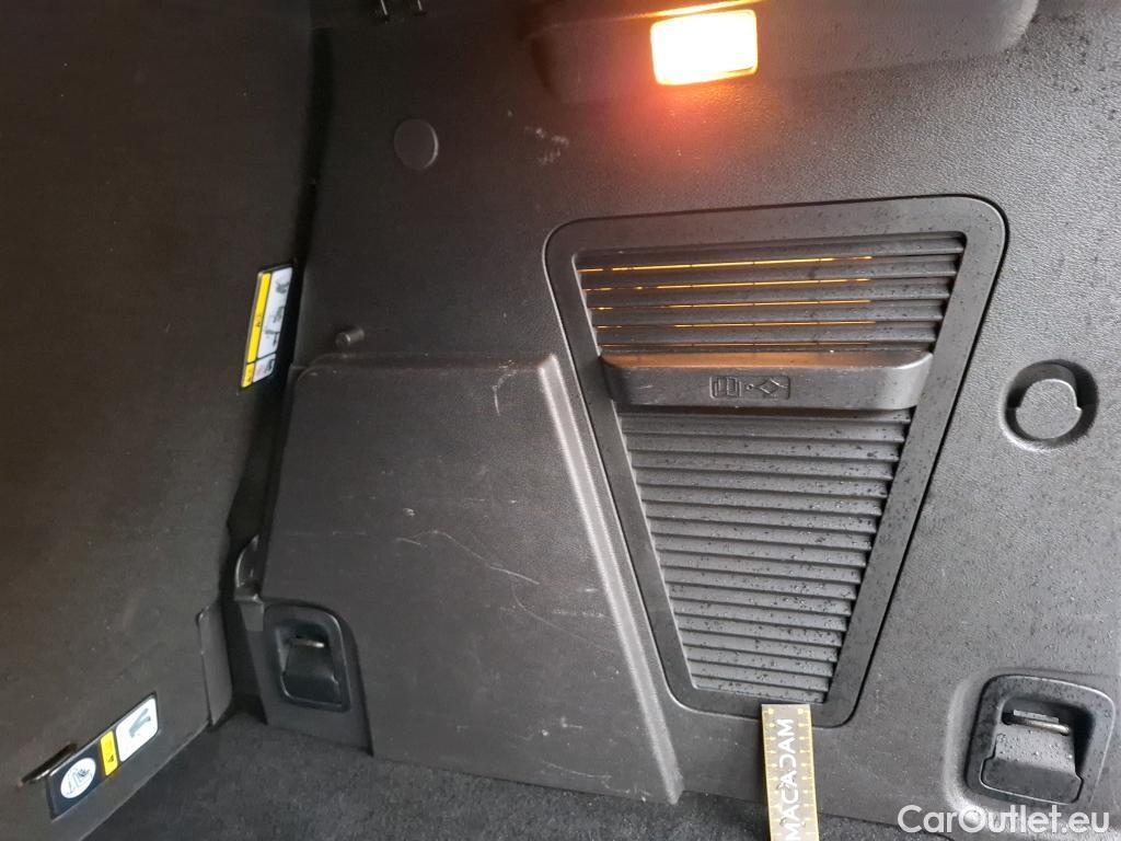  Ford  Tourneo  Courier Titanium 1.0 #35