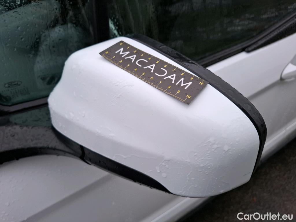  Ford  Tourneo  Courier Titanium 1.0 #24