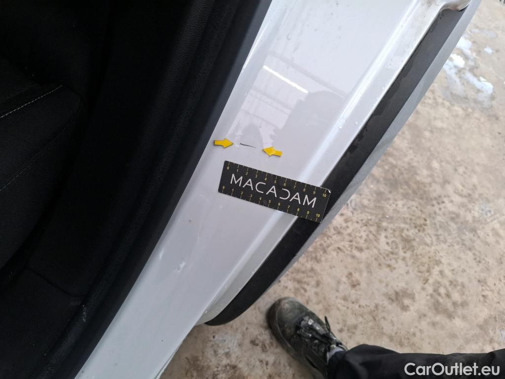  Renault  Captur  II Evolution 1.6 E-TECH Hybrid 145CV BVA6 E6d #8