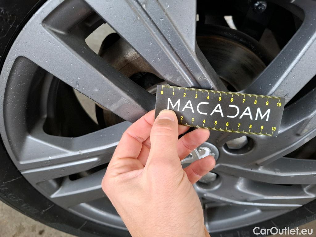  Peugeot  208  Active Business 1.5 HDi 100CV BVM6 E6d #41