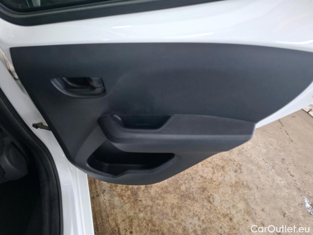  Peugeot  108  Active 1.0 70CV BVM5 E6 #22