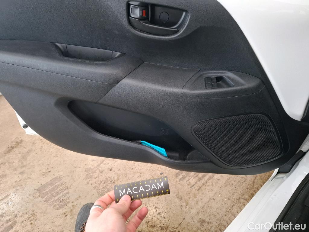  Peugeot  108  Active 1.0 70CV BVM5 E6 #14