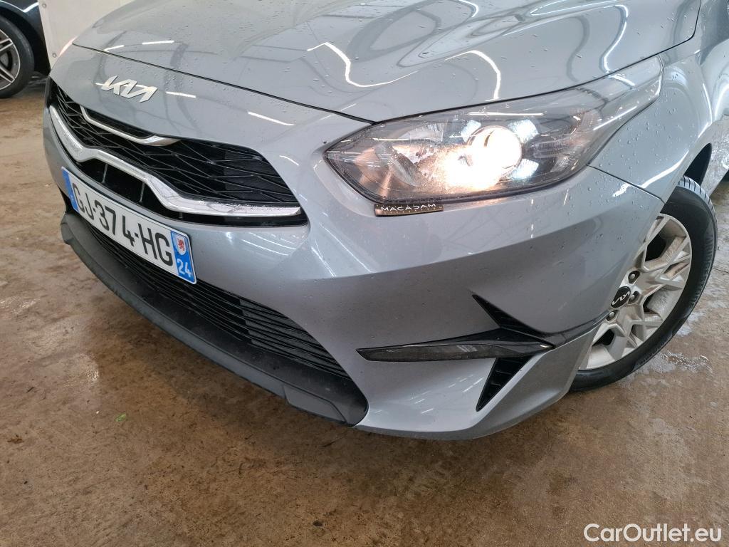  KIA  Cee'd Ceed Sportswagon Active 1.5 T-GDI 160CV BVM6 E6d #1