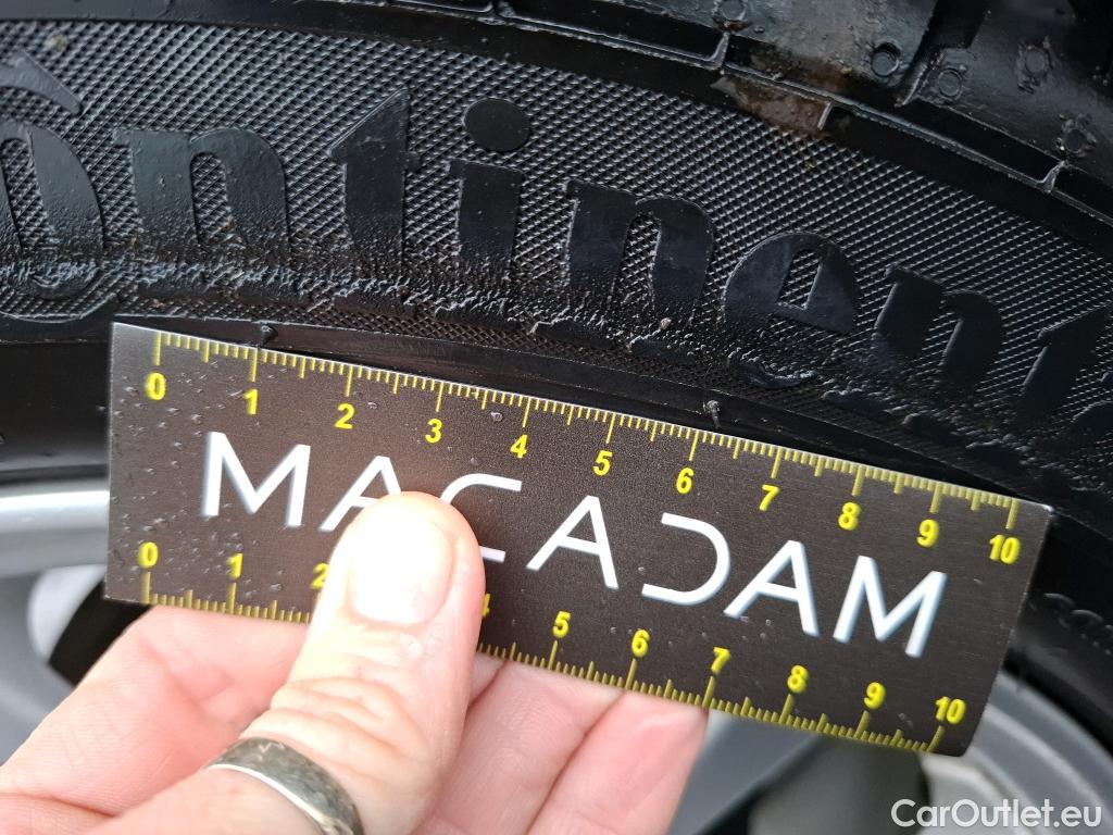  Ford  Tourneo  Courier Titanium 1.0 #3