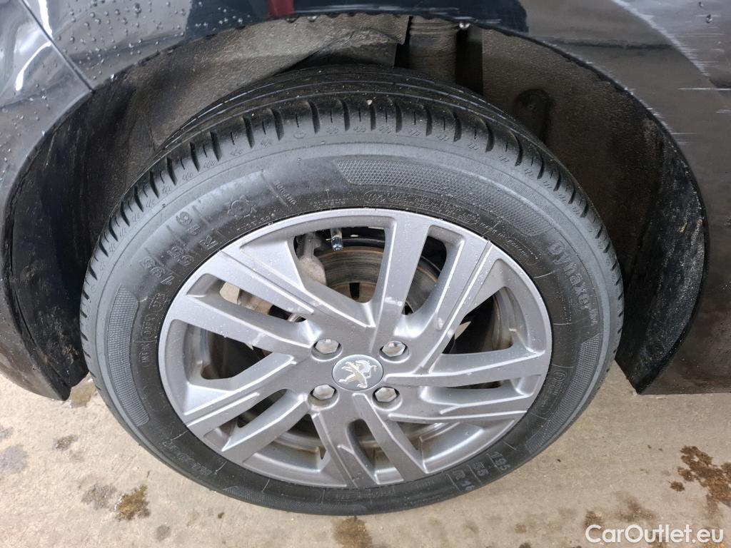  Peugeot  208  Active Business 1.5 HDi 100CV BVM6 E6d #38