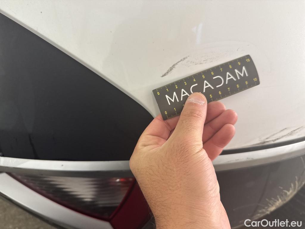  KIA  Sportage KIA  / 2021 / 5P / SUV 1.6 T-GDI 265 PHEV AUTO 4WD ACTIVE BUSIN #42