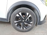  Peugeot  2008 PEUGEOT  / 2019 / 5P / CROSSOVER BLUEHDI 110 ALLURE PACK S/S #17